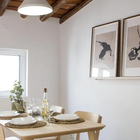 Comfortable Getaway In Medieval Semesterbostad Castro Marim